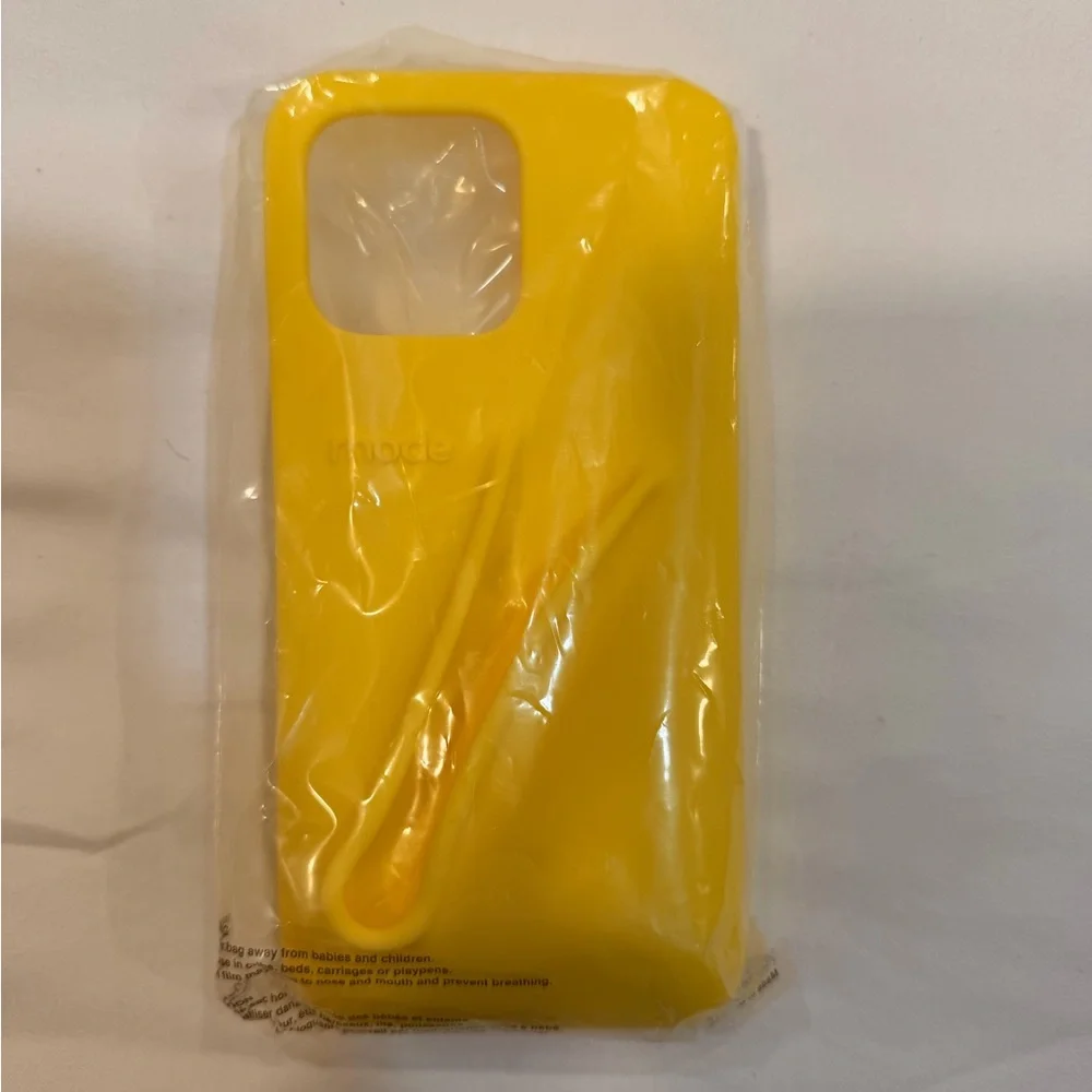 RHODE Vibrant Yellow Lip Case for iPhone 16 Pro Msx